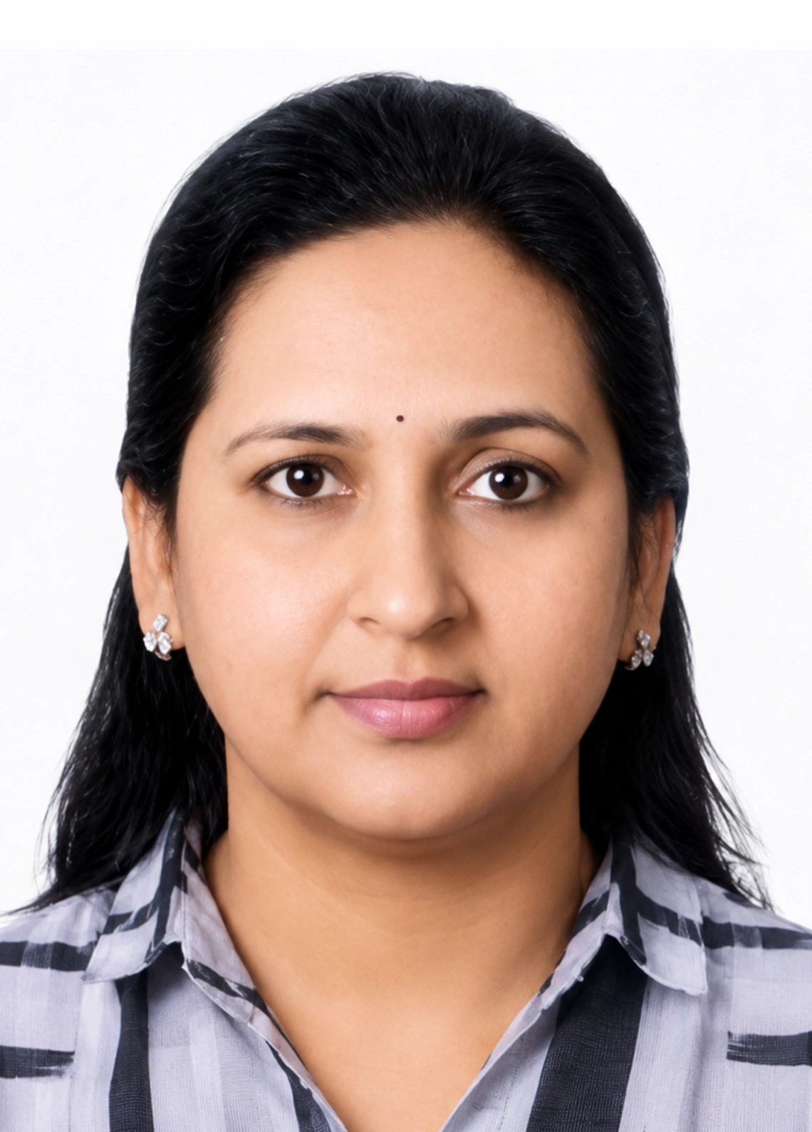 Mrs. Rama Rathi, Whole Time Director at BNR Stock Broking Pvt. Ltd.